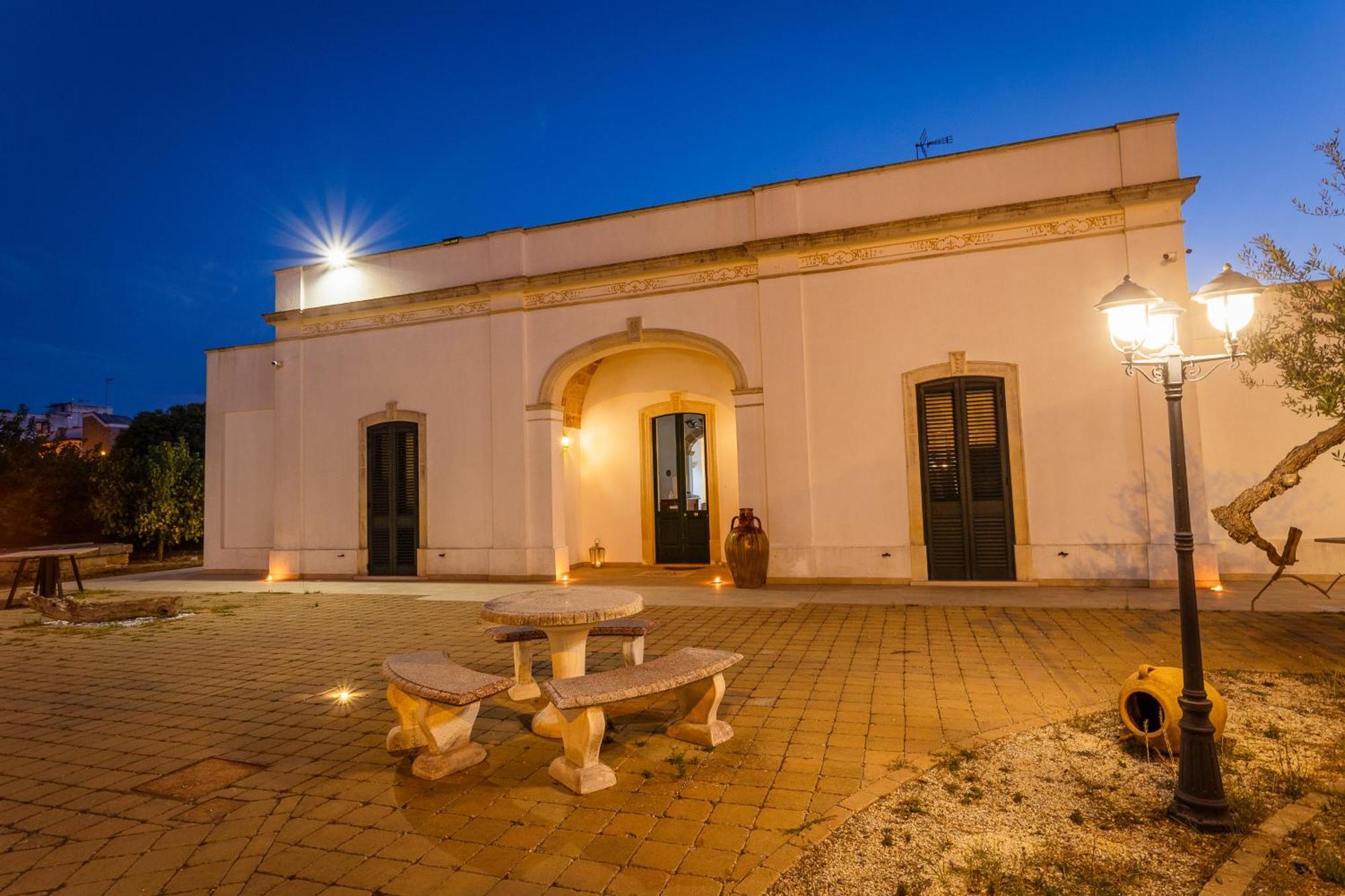 Affittacamere Giardino Delle Zie-Vicino Ospedale Cardinale Panico Tricase Zewnętrze zdjęcie