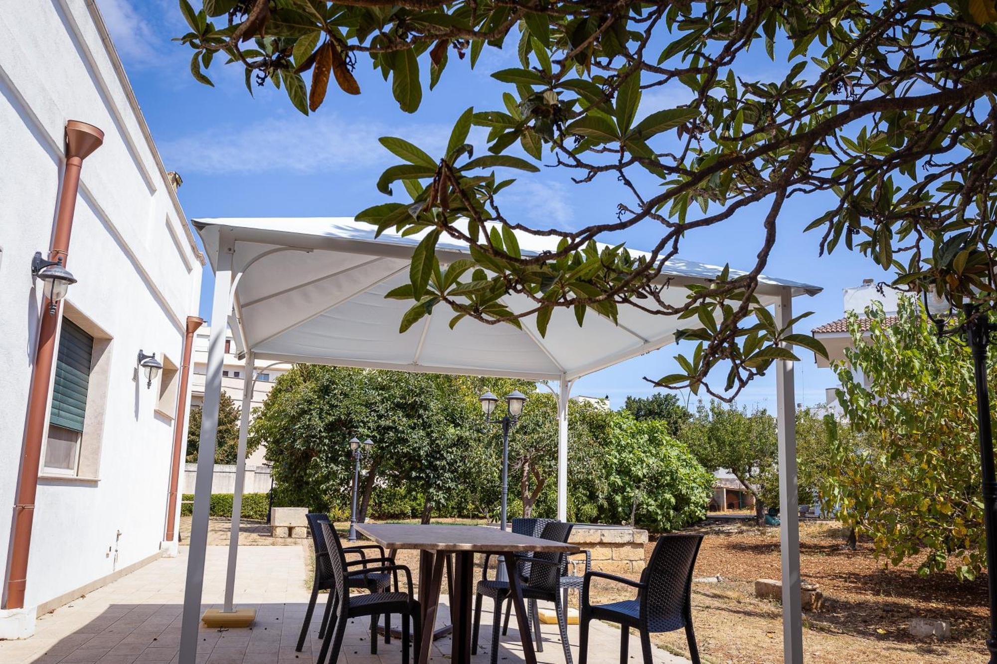 Affittacamere Giardino Delle Zie-Vicino Ospedale Cardinale Panico Tricase Zewnętrze zdjęcie